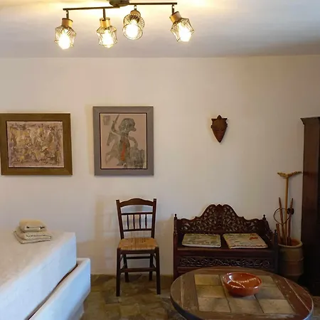 Βίλα Art Natalie Κύθνος