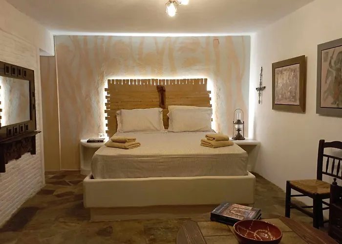 Art Natalie * Κύθνος