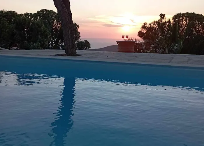 Art Natalie * Κύθνος