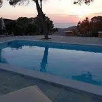 Art Natalie Kithnos